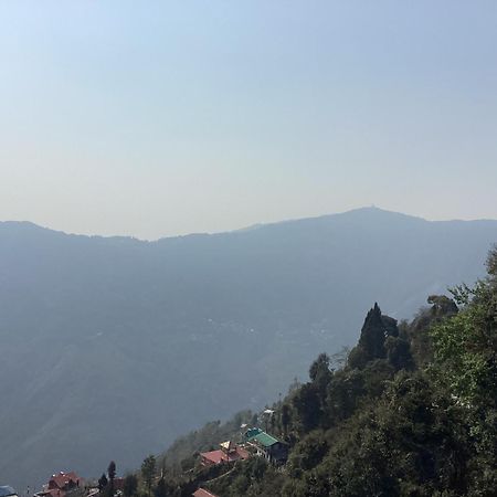 Waruhang Homestay 大吉岭 外观 照片